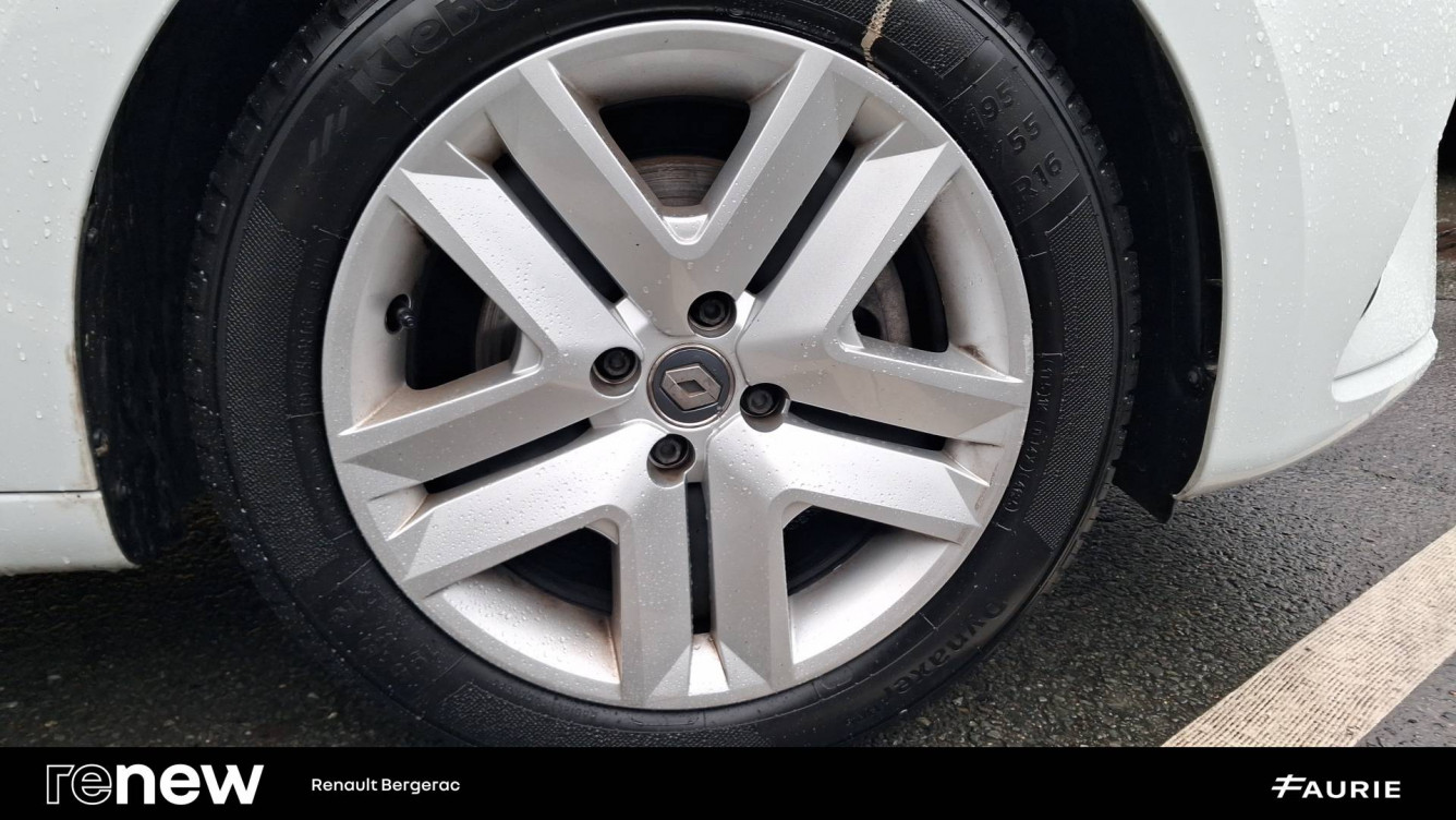 Acheter Renault Clio 5 Clio Blue dCi 100 - 21N Business 5p occasion dans les concessions du Groupe Faurie