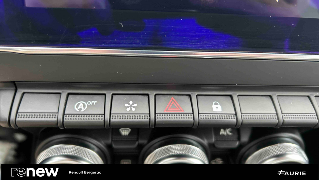 Acheter Renault Clio 5 Clio Blue dCi 115 Intens 5p occasion dans les concessions du Groupe Faurie