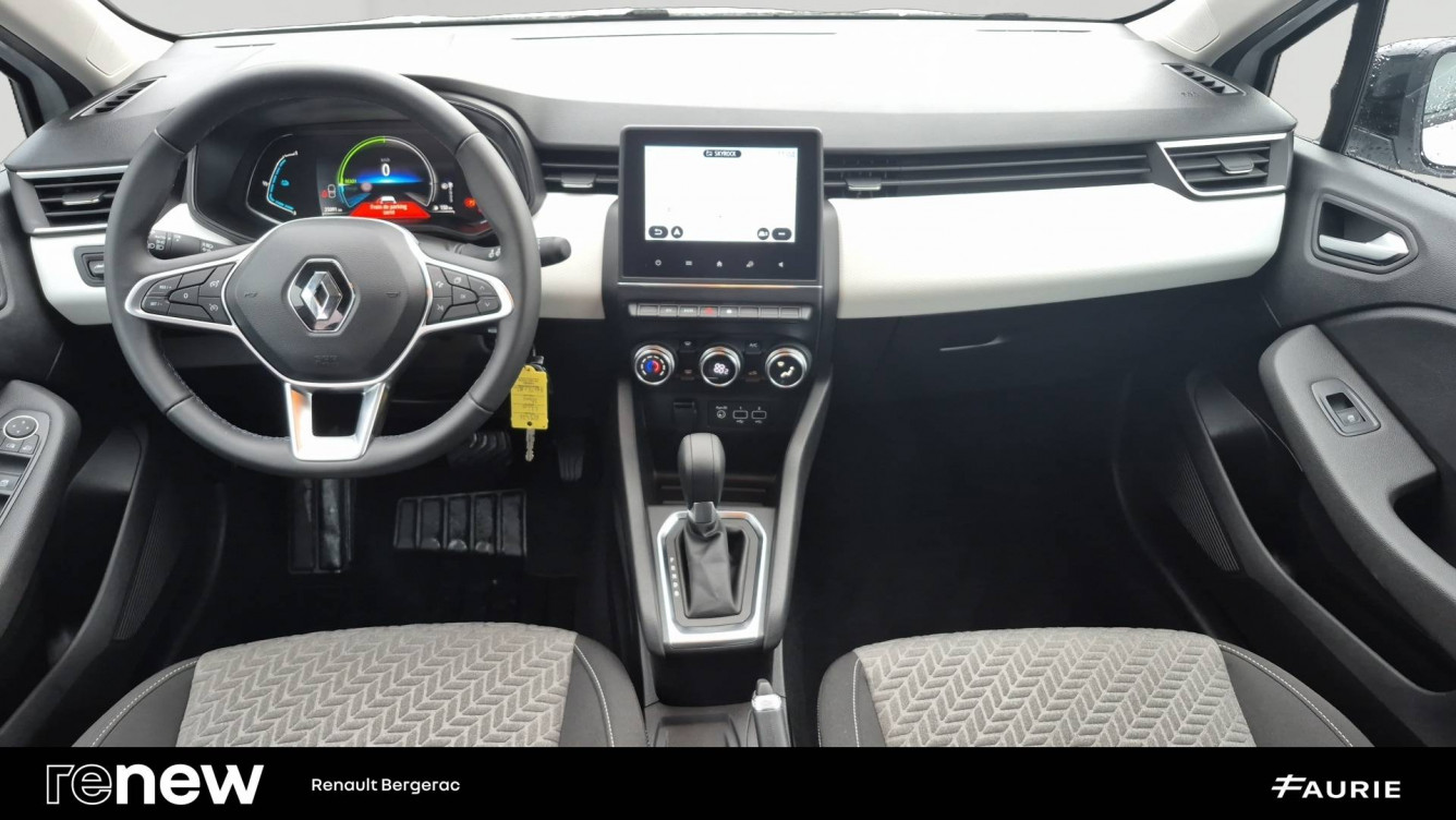Acheter Renault Clio 5 Clio E-Tech full hybrid 145 Evolution 5p occasion dans les concessions du Groupe Faurie
