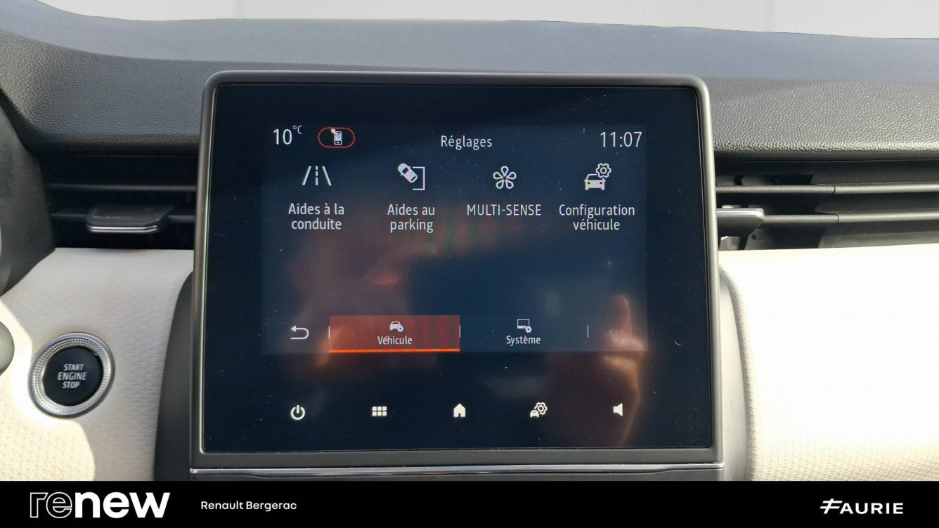 Acheter Renault Clio 5 Clio E-Tech full hybrid 145 Techno 5p occasion dans les concessions du Groupe Faurie