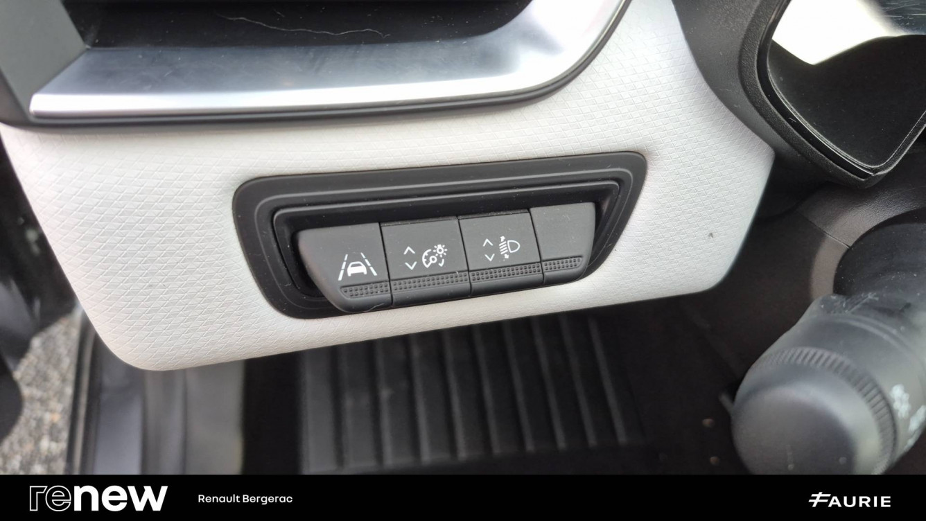 Acheter Renault Captur 2 Captur E-Tech 145 - 21 Intens 5p occasion dans les concessions du Groupe Faurie