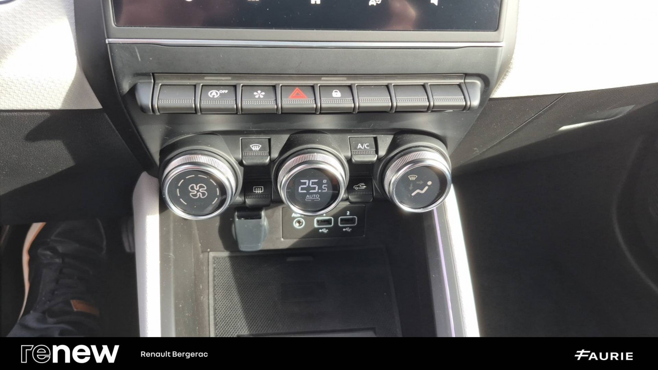 Acheter Renault Captur 2 Captur E-Tech 145 - 21 Intens 5p occasion dans les concessions du Groupe Faurie