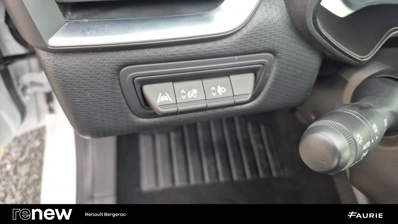 Acheter Renault Clio 5 Clio Blue dCi 100 - 21N Business 5p occasion dans les concessions du Groupe Faurie