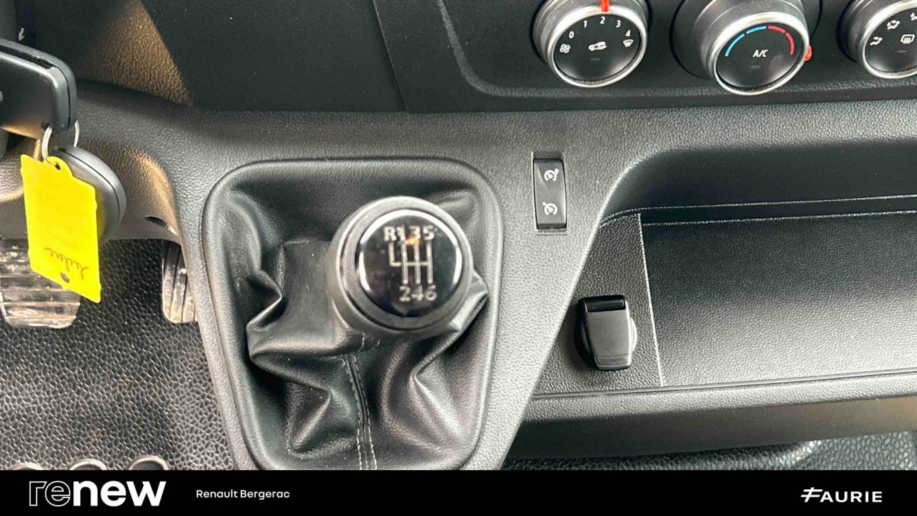 Acheter Renault Master 3 MASTER FGN TRAC F3500 L2H2 BLUE DCI 135 CONFORT 4p occasion dans les concessions du Groupe Faurie