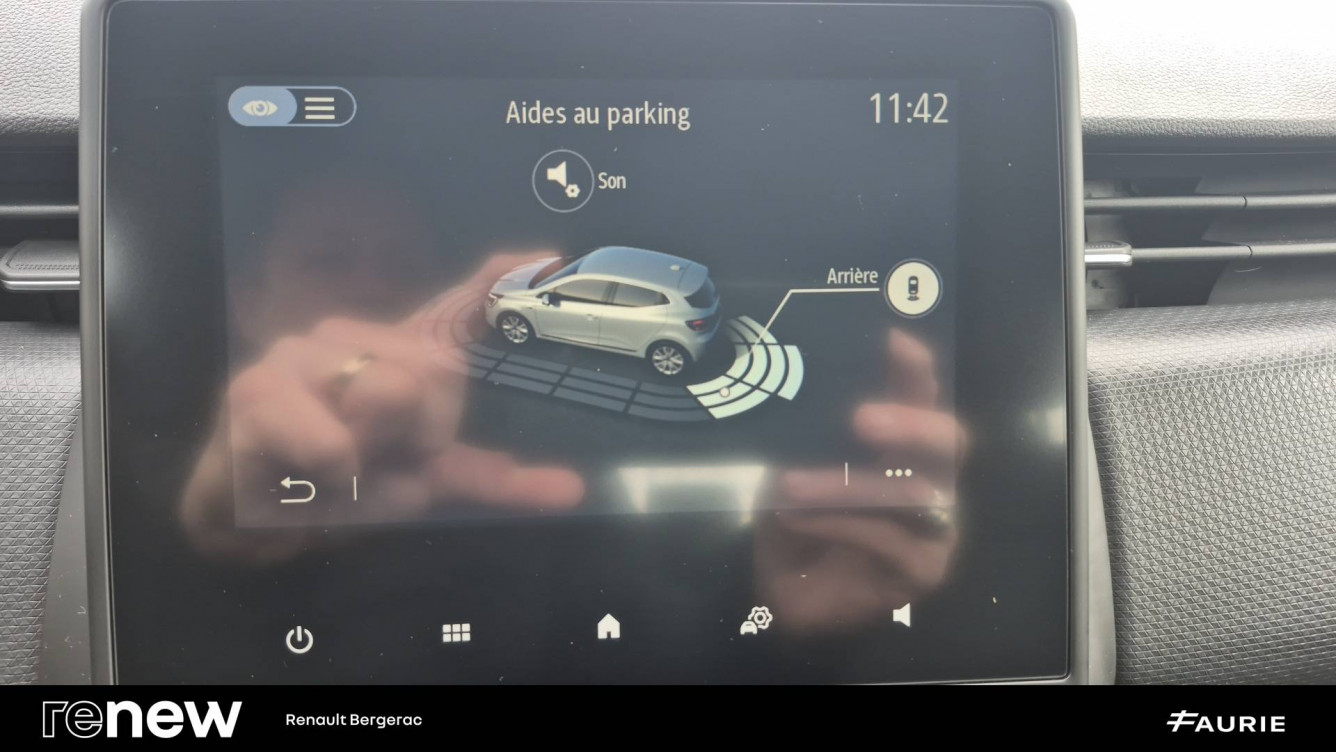 Acheter Renault Clio 5 Clio Blue dCi 100 - 21N Business 5p occasion dans les concessions du Groupe Faurie