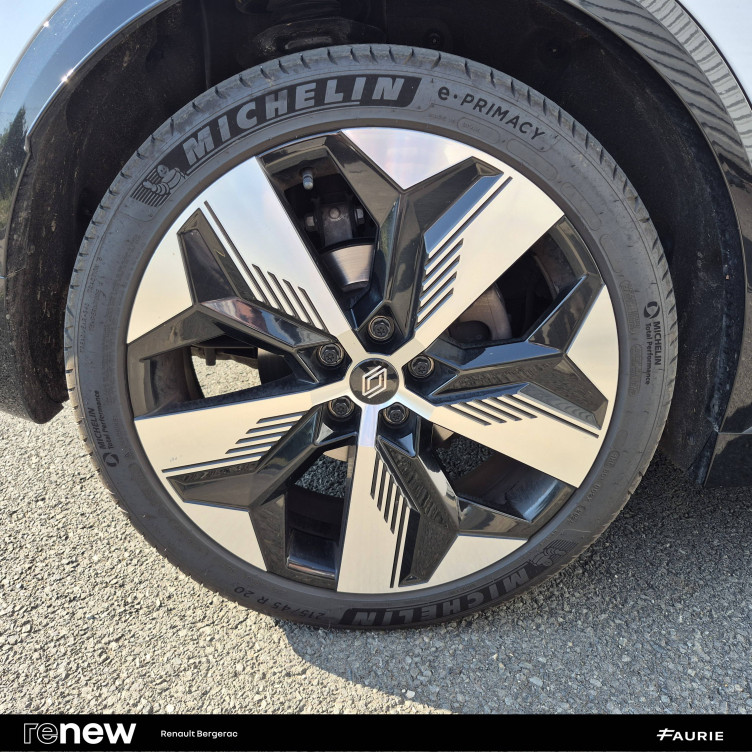 Acheter Renault Megane E-Tech Megane E-Tech EV60 220 ch optimum charge Techno 5p occasion dans les concessions du Groupe Faurie