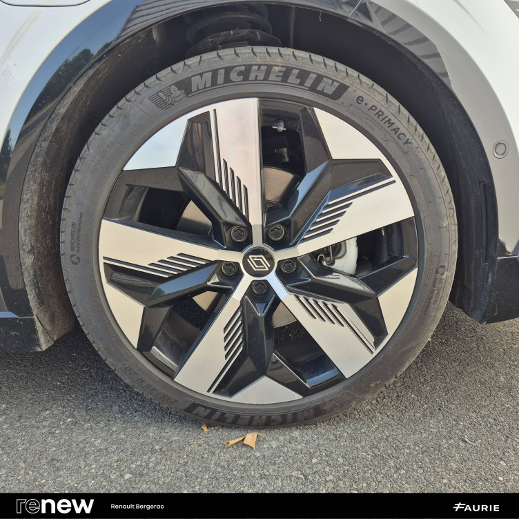 Acheter Renault Megane E-Tech Megane E-Tech EV60 220 ch optimum charge Techno 5p occasion dans les concessions du Groupe Faurie