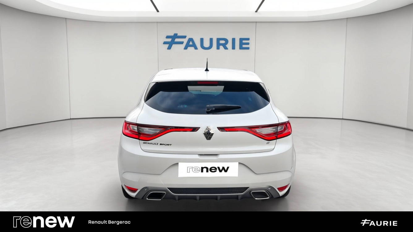 Acheter Renault Megane 4 Mégane IV Berline TCe 205 Energy EDC GT 5p occasion dans les concessions du Groupe Faurie