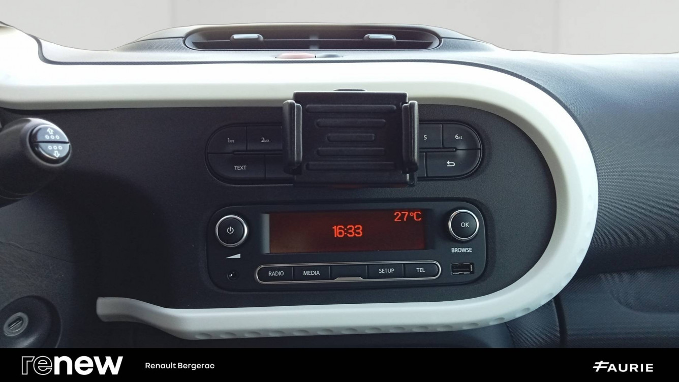 Acheter Renault Twingo Electrique Twingo III E-Tech Authentic 5p occasion dans les concessions du Groupe Faurie