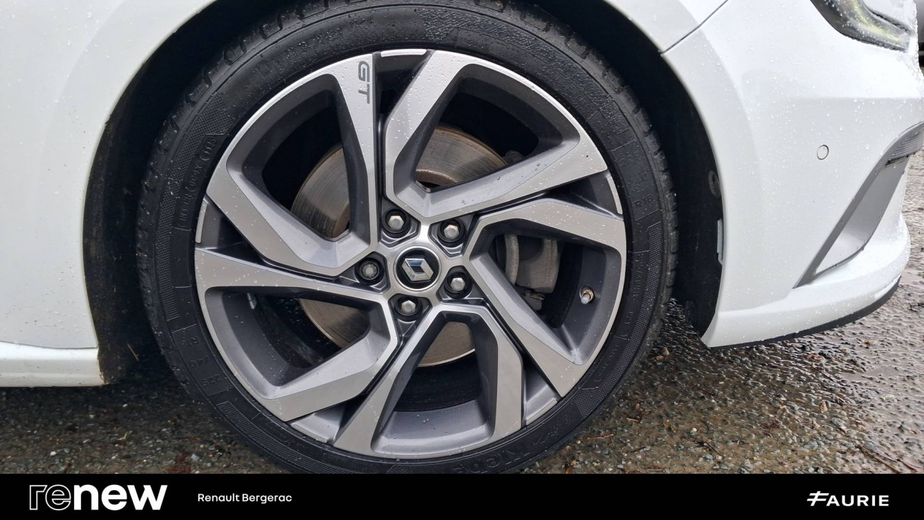 Acheter Renault Megane 4 Mégane IV Berline TCe 205 Energy EDC GT 5p occasion dans les concessions du Groupe Faurie