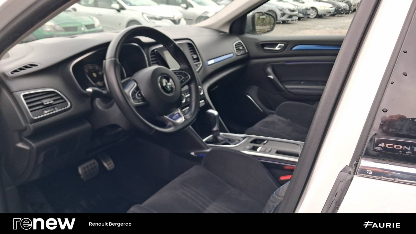 Acheter Renault Megane 4 Mégane IV Berline TCe 205 Energy EDC GT 5p occasion dans les concessions du Groupe Faurie