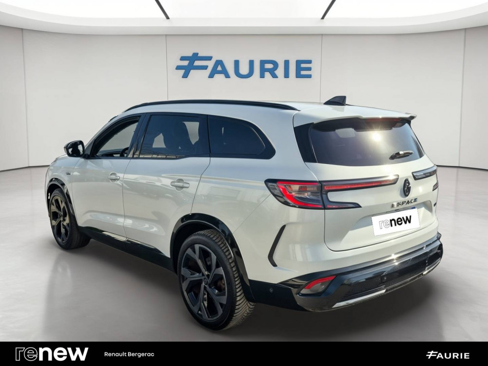 Acheter Renault Espace 6 Espace E-Tech hybrid 200 esprit Alpine 5p occasion dans les concessions du Groupe Faurie
