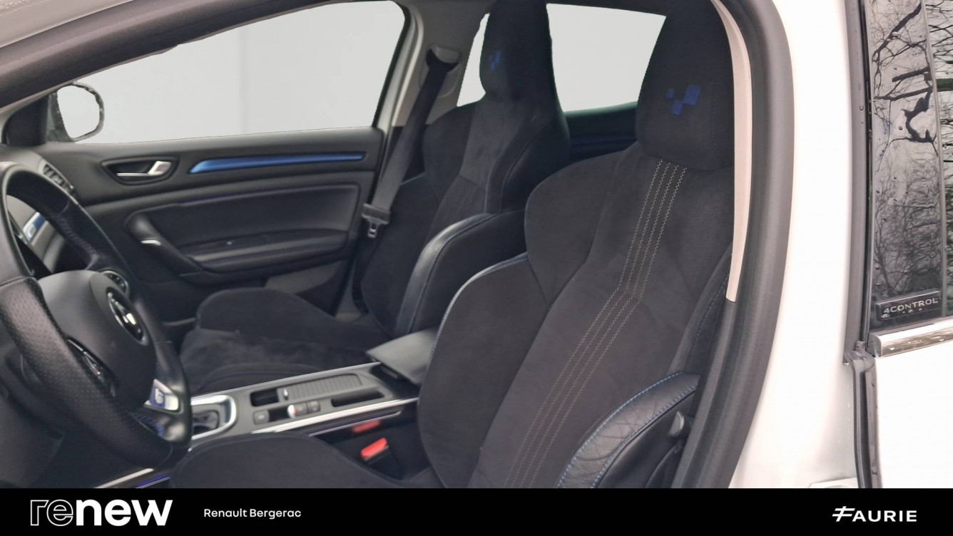 Acheter Renault Megane 4 Mégane IV Berline TCe 205 Energy EDC GT 5p occasion dans les concessions du Groupe Faurie