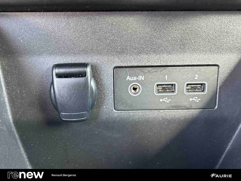 Acheter Renault Clio 5 Clio Blue dCi 85 Business 5p occasion dans les concessions du Groupe Faurie