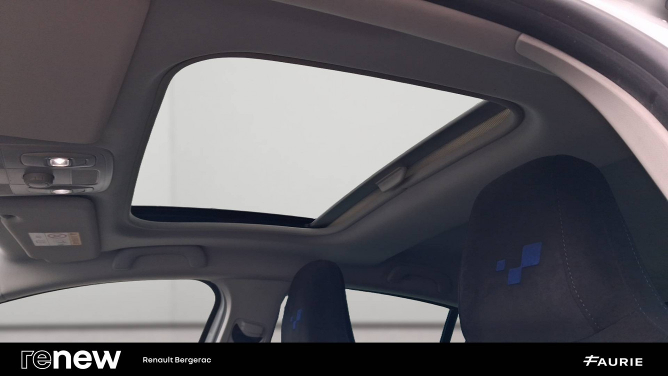 Acheter Renault Megane 4 Mégane IV Berline TCe 205 Energy EDC GT 5p occasion dans les concessions du Groupe Faurie