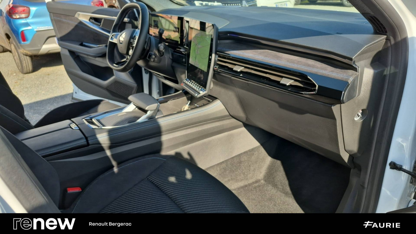 Acheter Renault Espace 6 Espace E-Tech hybrid 200 esprit Alpine 5p occasion dans les concessions du Groupe Faurie