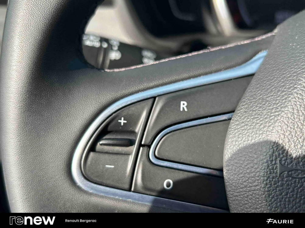 Acheter Renault Kadjar Kadjar Blue dCi 115 EDC Business 5p occasion dans les concessions du Groupe Faurie