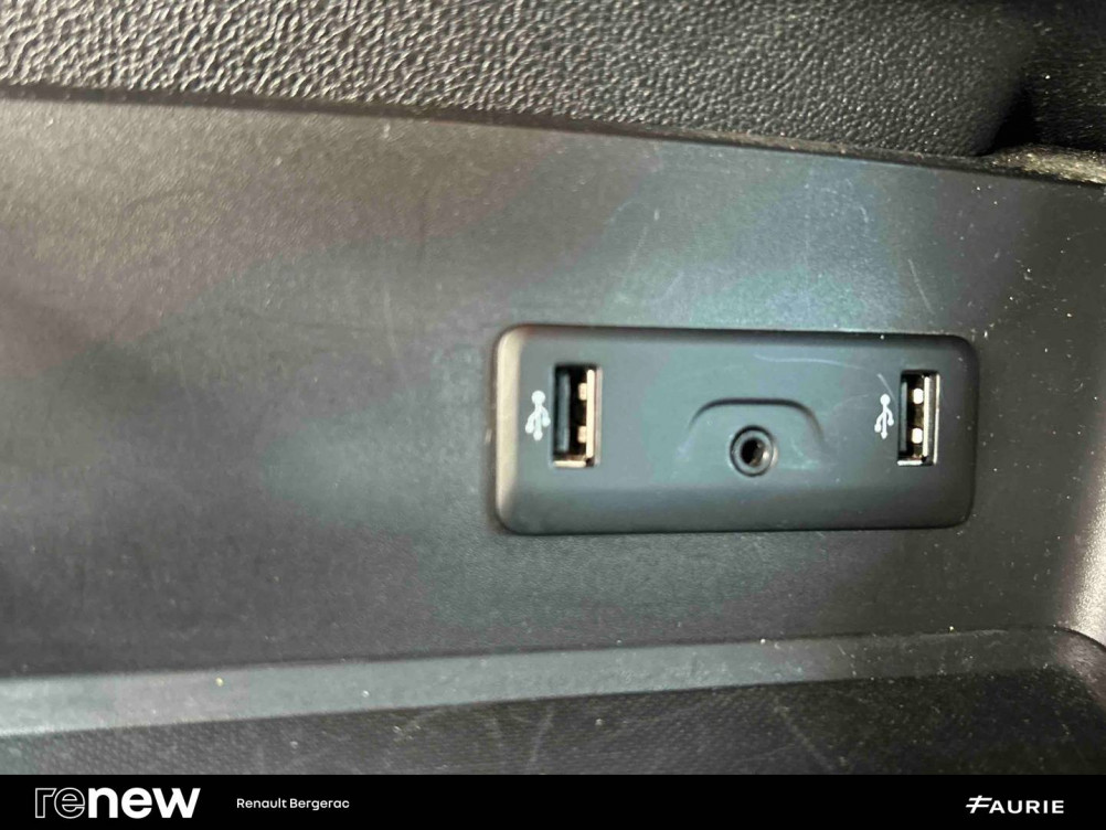 Acheter Renault Kadjar Kadjar Blue dCi 115 EDC Business 5p occasion dans les concessions du Groupe Faurie