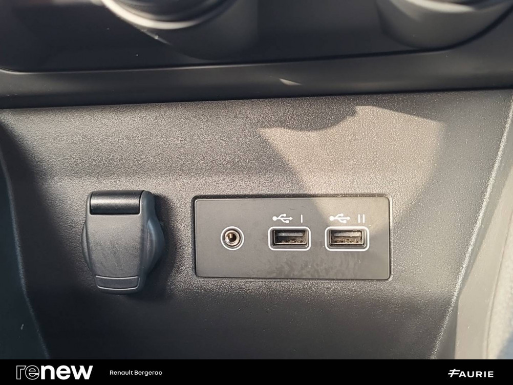 Acheter Renault Clio 5 Clio TCe 100 GPL Evolution 5p occasion dans les concessions du Groupe Faurie