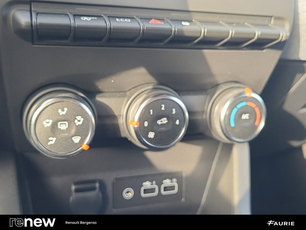 Acheter Renault Clio 5 Clio TCe 100 GPL Evolution 5p occasion dans les concessions du Groupe Faurie