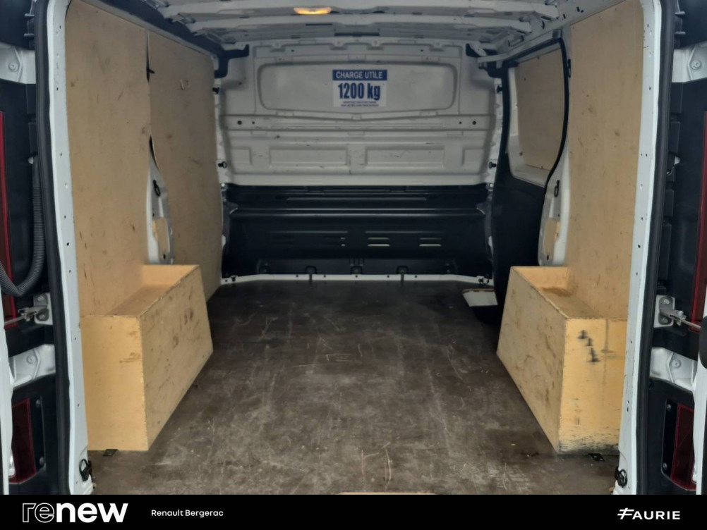 Acheter Renault Trafic 3 TRAFIC FG BLUE DCI 130 L1H1 3T GSR2 ADVANCE 4p occasion dans les concessions du Groupe Faurie