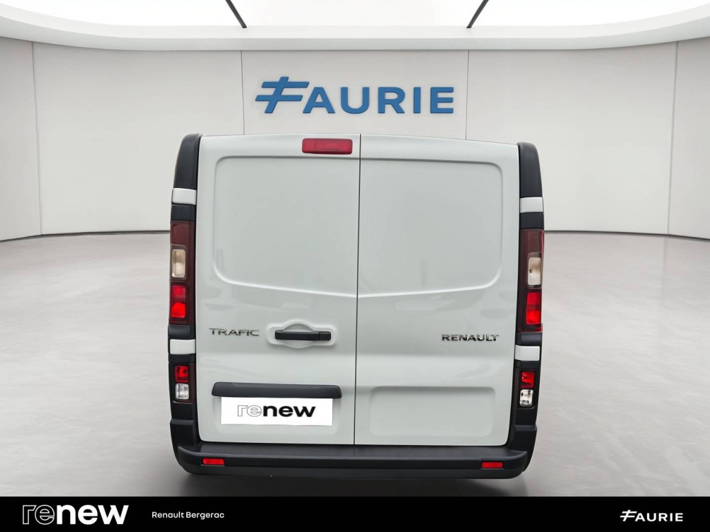 Acheter Renault Trafic 3 TRAFIC FG BLUE DCI 130 L1H1 3T GSR2 ADVANCE 4p occasion dans les concessions du Groupe Faurie
