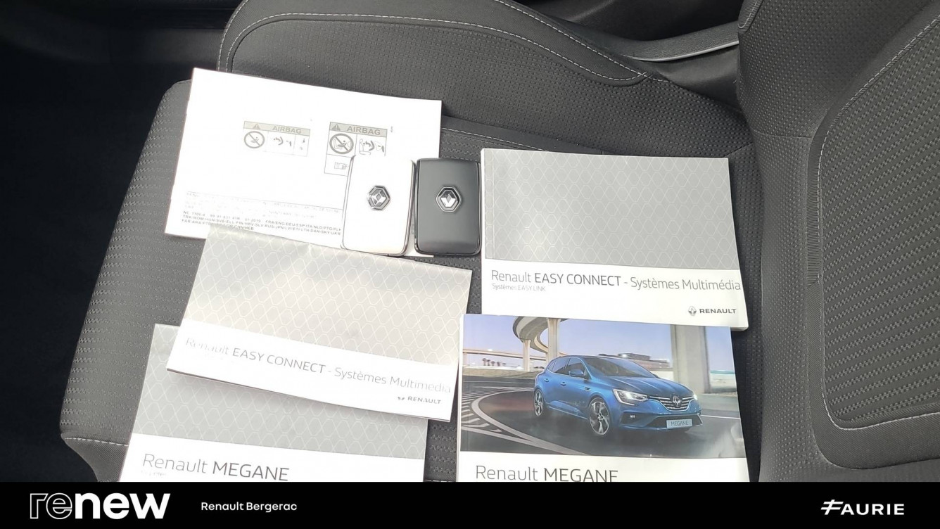 Acheter Renault Megane 4 Mégane IV Berline Blue dCi 115 - 20 Business 5p occasion dans les concessions du Groupe Faurie