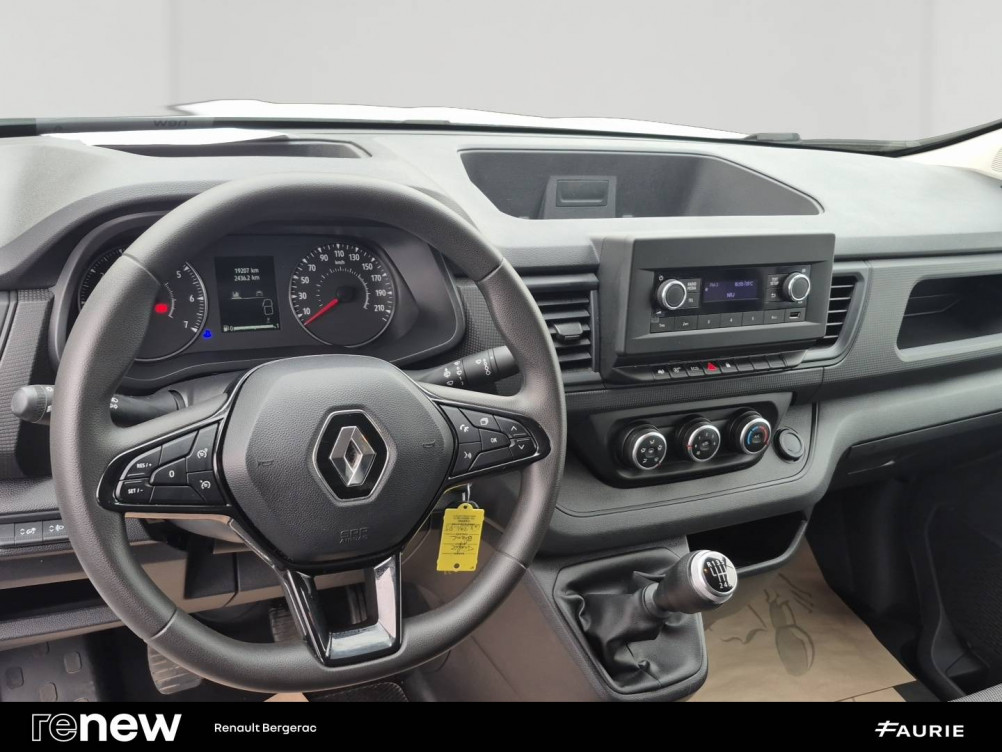 Acheter Renault Trafic 3 TRAFIC FG BLUE DCI 130 L1H1 3T GSR2 ADVANCE 4p occasion dans les concessions du Groupe Faurie
