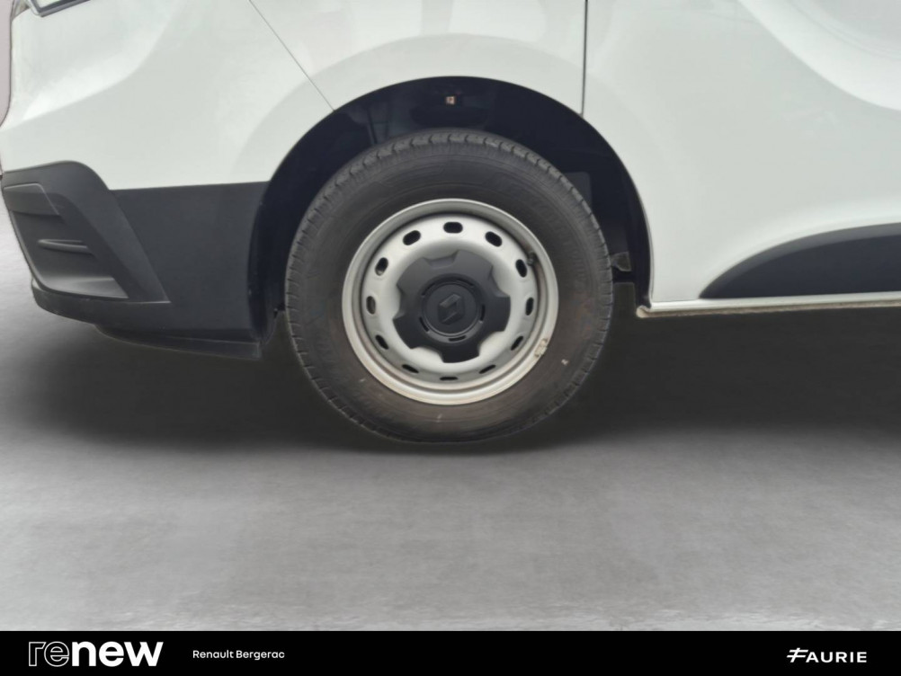 Acheter Renault Trafic 3 TRAFIC FG BLUE DCI 130 L1H1 3T GSR2 ADVANCE 4p occasion dans les concessions du Groupe Faurie