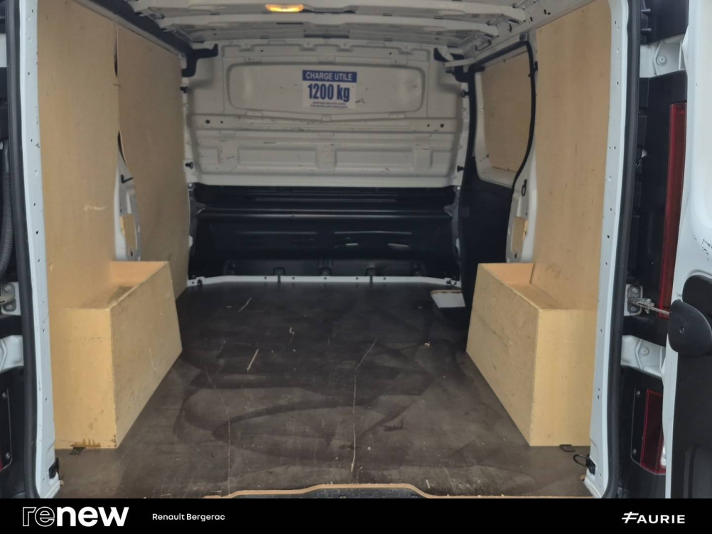 Acheter Renault Trafic 3 TRAFIC FG BLUE DCI 130 L1H1 3T GSR2 ADVANCE 4p occasion dans les concessions du Groupe Faurie