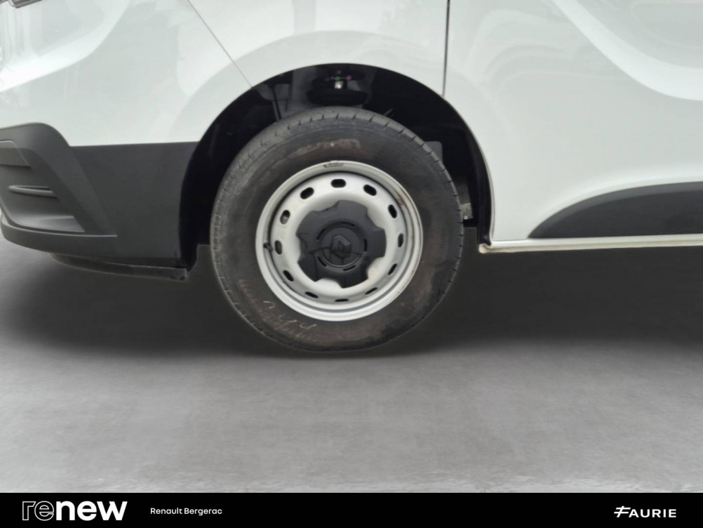 Acheter Renault Trafic 3 TRAFIC FG BLUE DCI 130 L1H1 3T GSR2 ADVANCE 4p occasion dans les concessions du Groupe Faurie