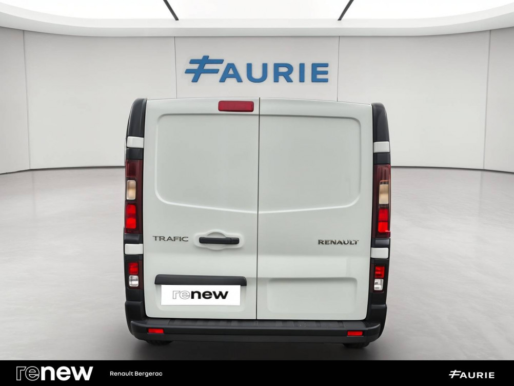 Acheter Renault Trafic 3 TRAFIC FG BLUE DCI 130 L1H1 3T GSR2 ADVANCE 4p occasion dans les concessions du Groupe Faurie