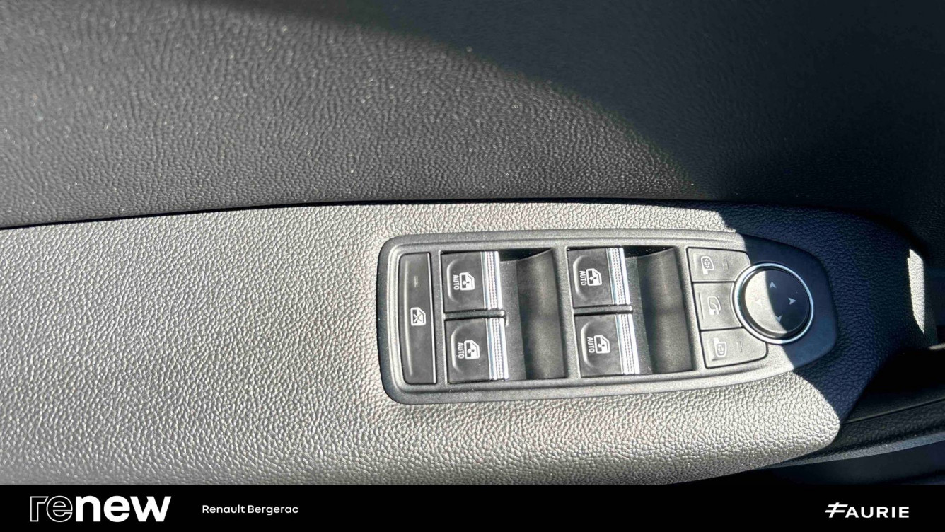 Acheter Renault Captur 2 Captur Blue dCi 115 Intens 5p occasion dans les concessions du Groupe Faurie