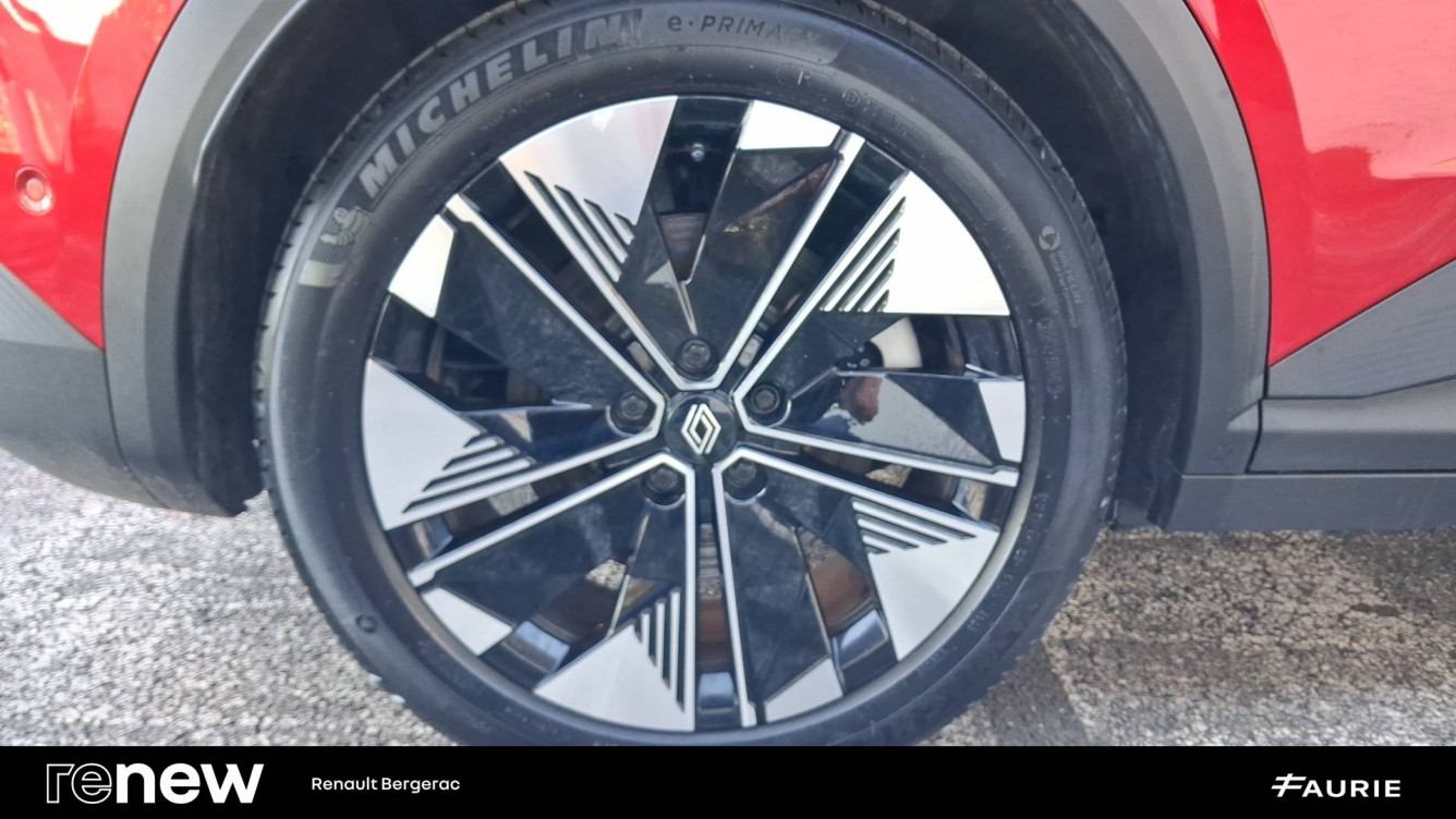 Acheter Renault Scenic 5 Scenic E-Tech electrique 220 ch grande autonomie Techno 5p occasion dans les concessions du Groupe Faurie
