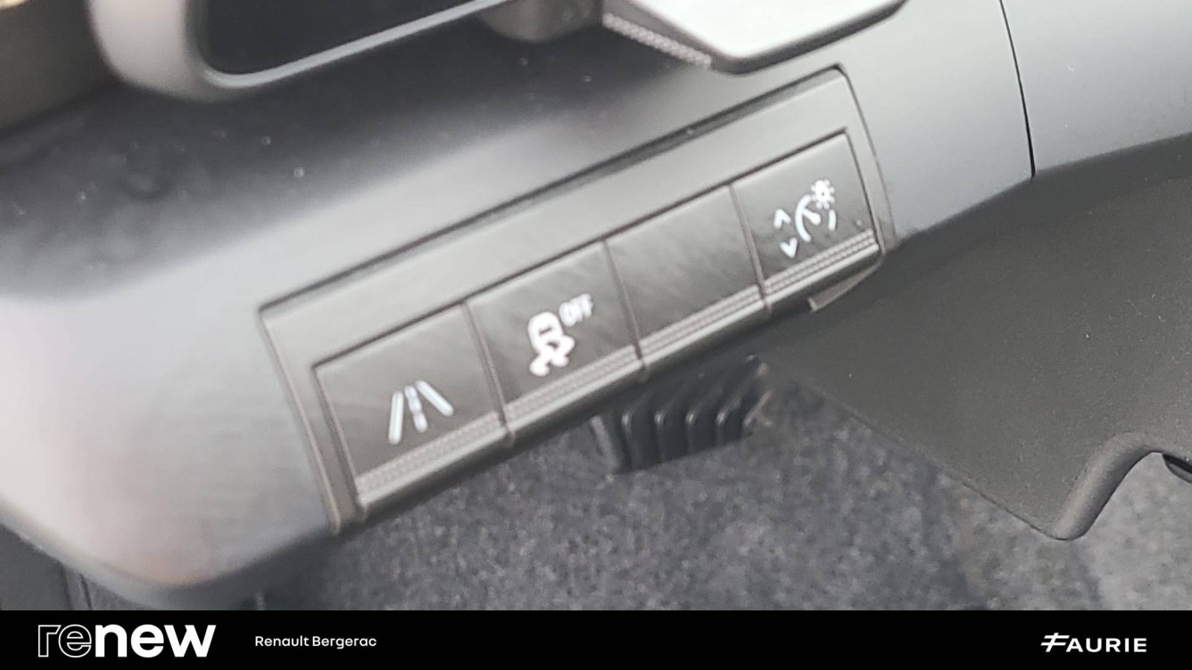 Acheter Renault Megane E-Tech Megane E-Tech EV60 220 ch super charge Iconic 5p occasion dans les concessions du Groupe Faurie