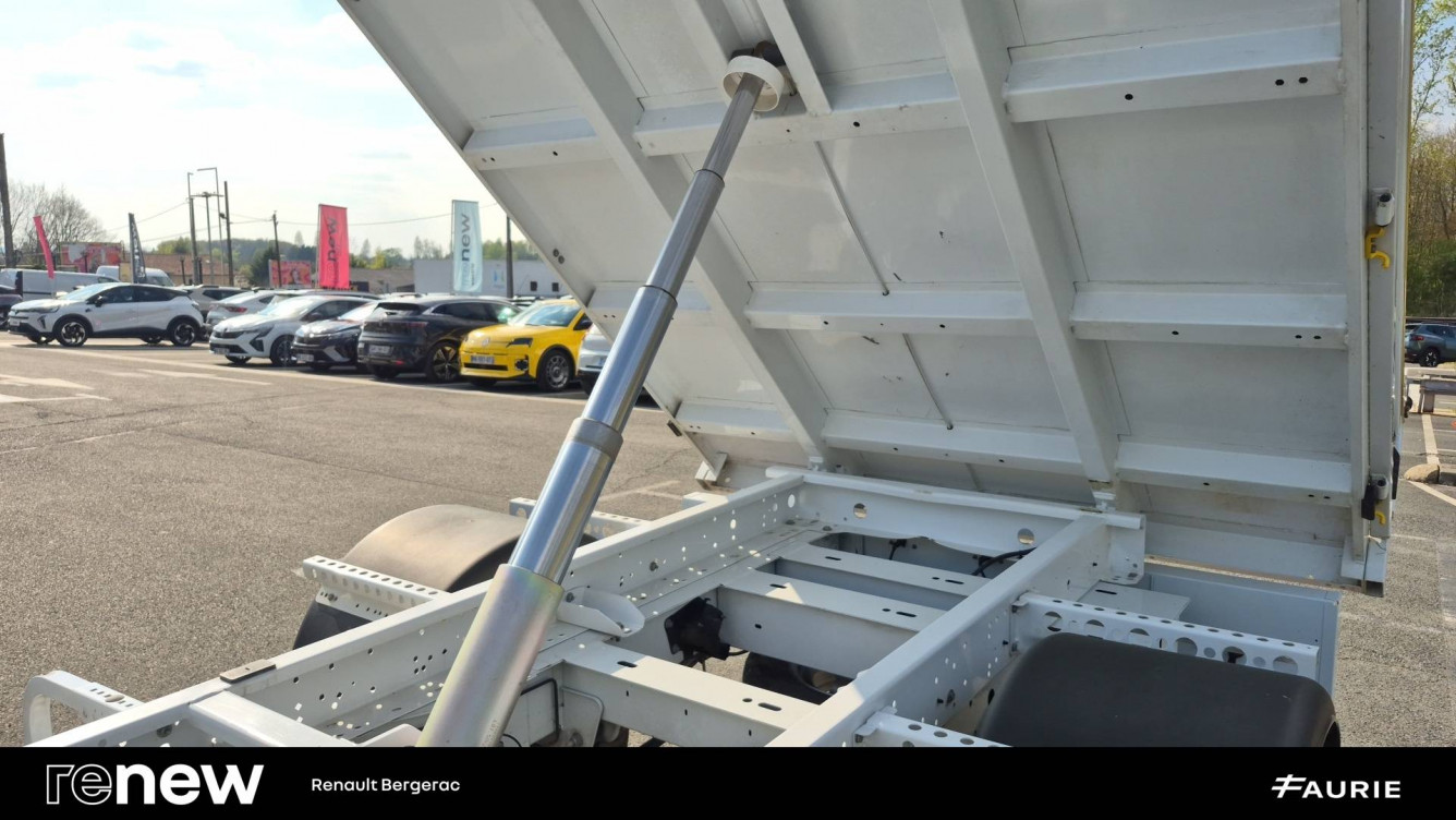 Acheter Renault Master 3 MASTER CC PROP RJ3500 L2 PAFC BLUE DCI 130 EURO VI CONFORT 2p occasion dans les concessions du Groupe Faurie