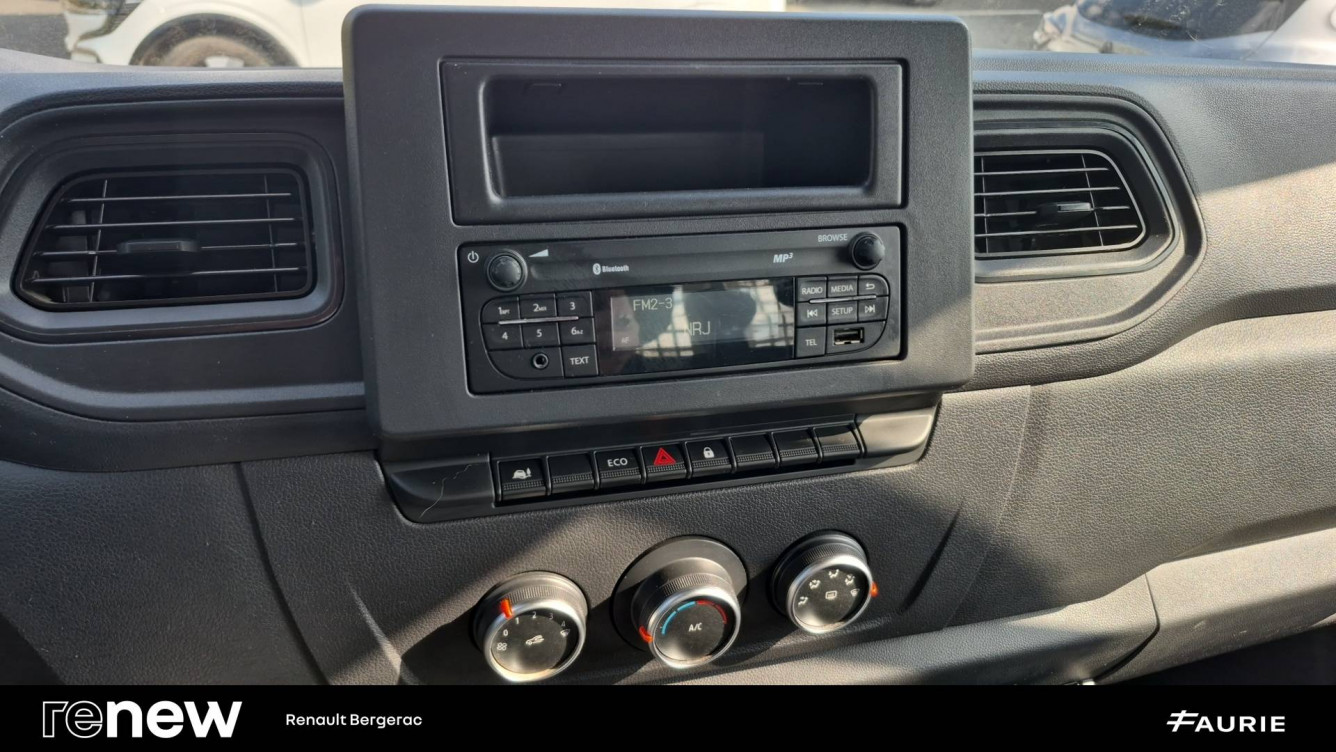 Acheter Renault Master 3 MASTER CC PROP RJ3500 L2 PAFC BLUE DCI 130 EURO VI CONFORT 2p occasion dans les concessions du Groupe Faurie