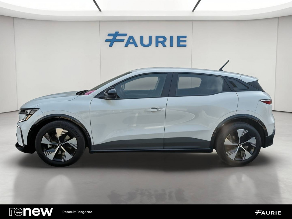 Acheter Renault Megane E-Tech Megane E-Tech EV40 130ch standard charge Equilibre 5p occasion dans les concessions du Groupe Faurie