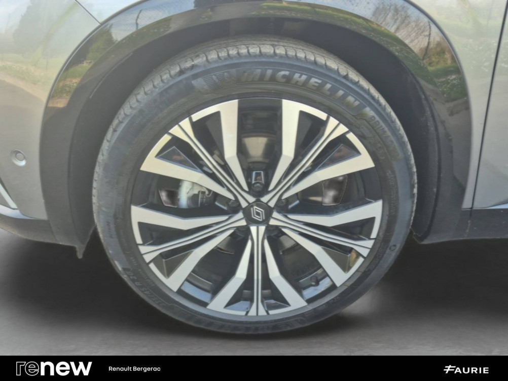 Acheter Renault Austral Austral E-Tech hybrid 200 Iconic 5p occasion dans les concessions du Groupe Faurie