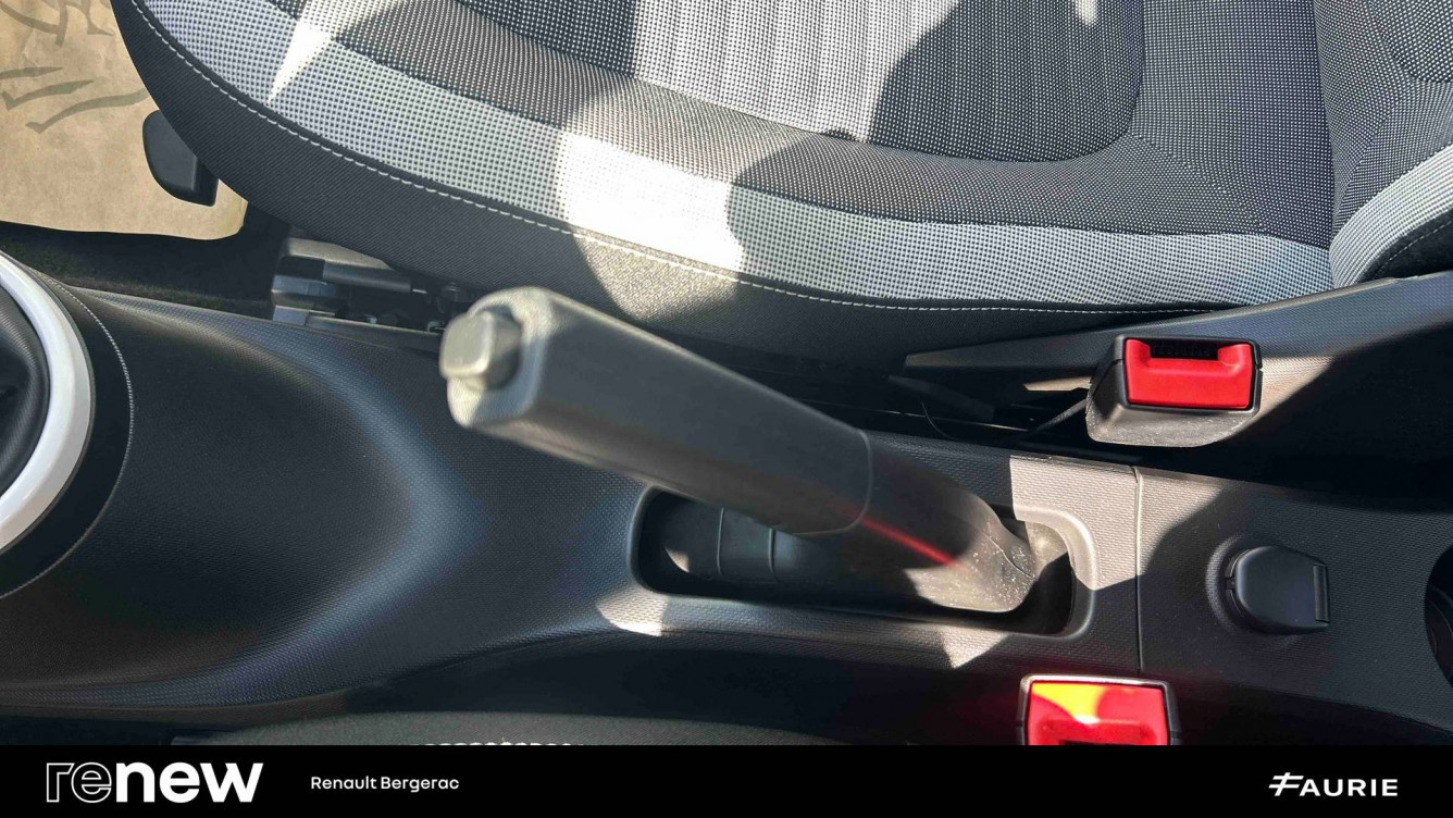 Acheter Renault Twingo 3 Twingo III SCe 65 Equilibre 5p occasion dans les concessions du Groupe Faurie
