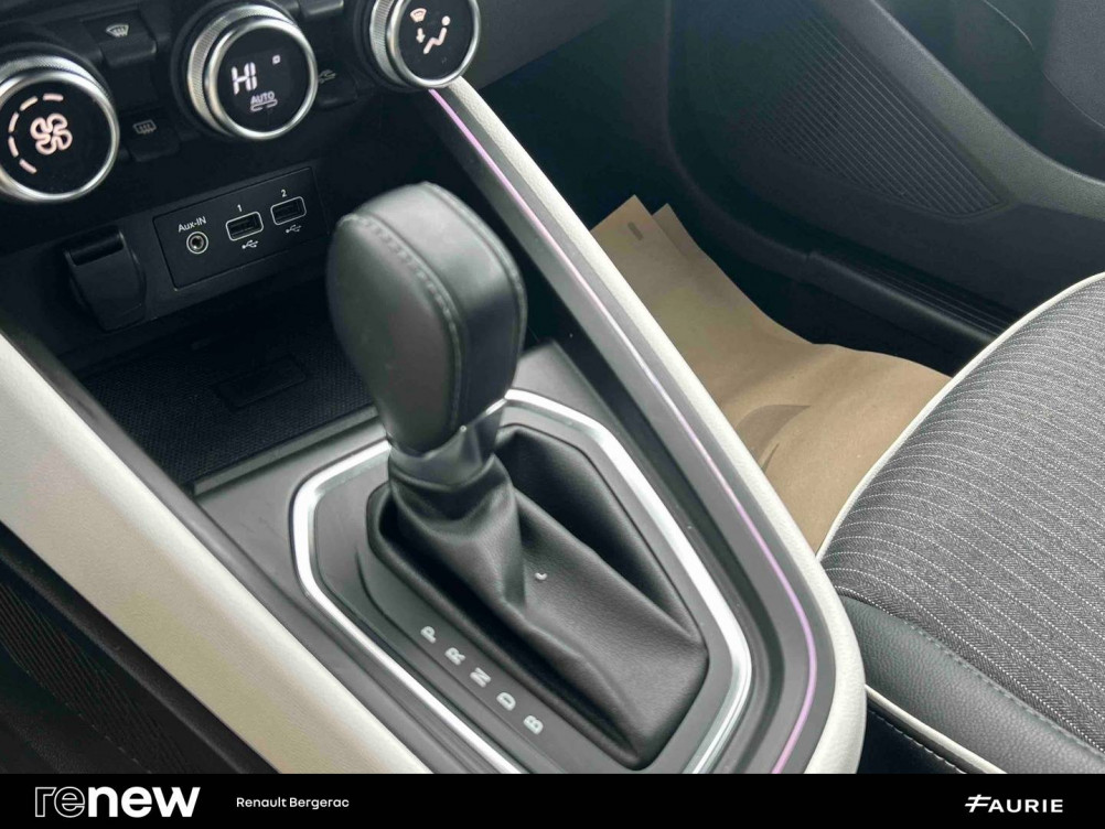 Acheter Renault Clio 5 Clio E-Tech full hybrid 145 Techno 5p occasion dans les concessions du Groupe Faurie