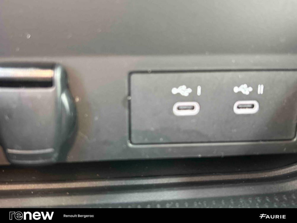 Acheter Renault Captur 2 Captur E-Tech full hybrid 145 ch Techno 5p occasion dans les concessions du Groupe Faurie