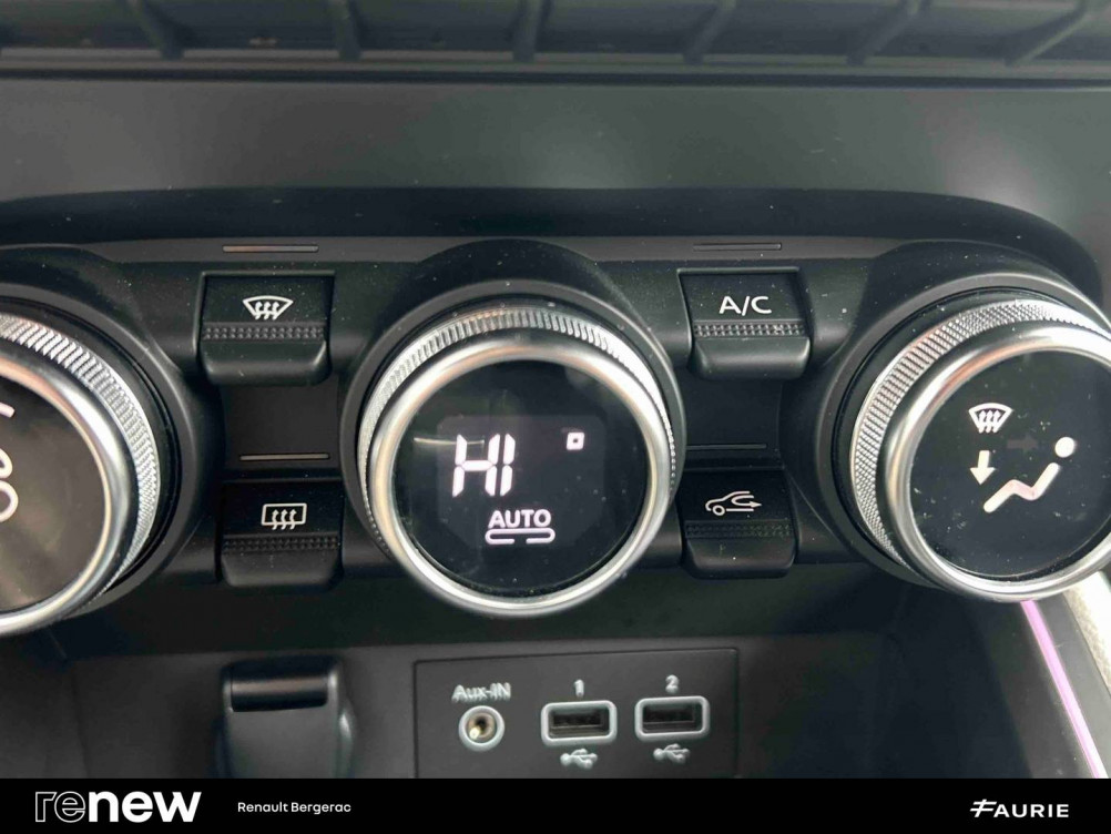 Acheter Renault Clio 5 Clio E-Tech full hybrid 145 Techno 5p occasion dans les concessions du Groupe Faurie