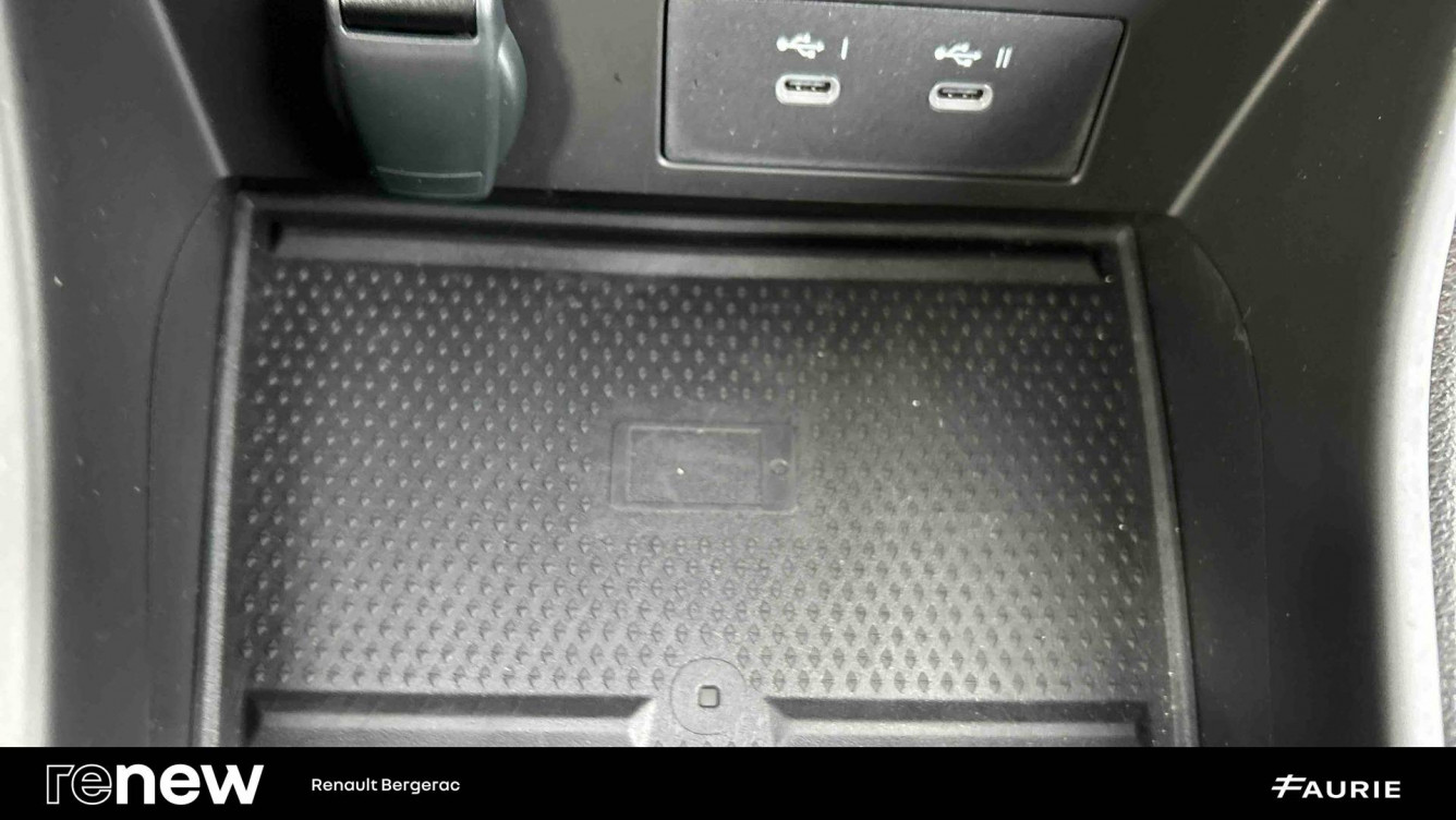 Acheter Renault Captur 2 Captur E-Tech full hybrid 145 ch Techno 5p occasion dans les concessions du Groupe Faurie