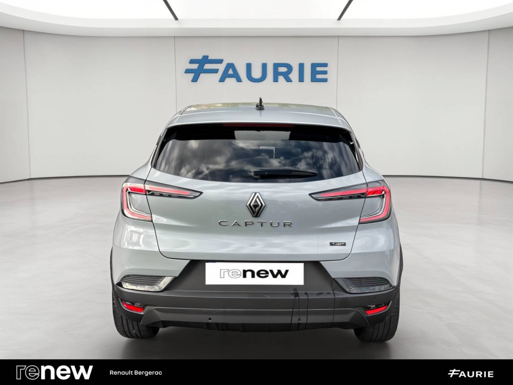 Acheter Renault Captur 2 Captur E-Tech full hybrid 145 ch Techno 5p occasion dans les concessions du Groupe Faurie