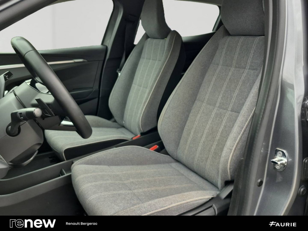 Acheter Renault Megane E-Tech Megane E-Tech EV40 130ch standard charge Equilibre 5p occasion dans les concessions du Groupe Faurie