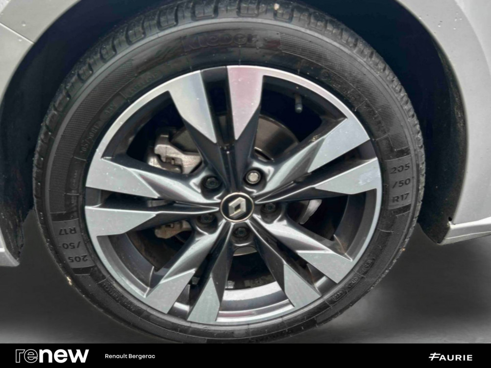 Acheter Renault Megane 4 Mégane IV Berline TCe 140 FAP Intens 5p occasion dans les concessions du Groupe Faurie