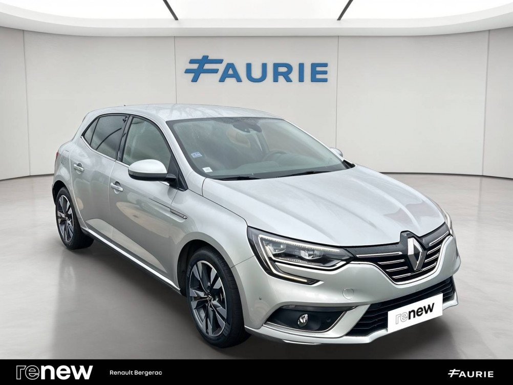 Acheter Renault Megane 4 Mégane IV Berline TCe 140 FAP Intens 5p occasion dans les concessions du Groupe Faurie