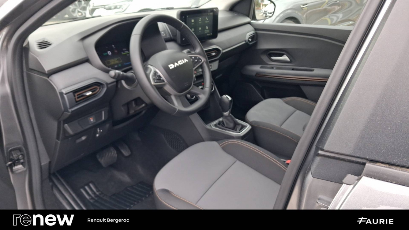 Acheter Dacia Jogger Jogger Hybrid 140 7 places GSR2 Extreme 5p occasion dans les concessions du Groupe Faurie