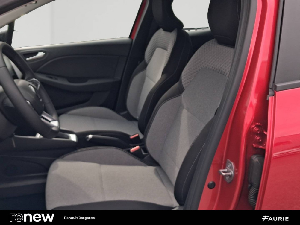 Acheter Renault Clio 5 Clio E-Tech full hybrid 145 Evolution 5p occasion dans les concessions du Groupe Faurie